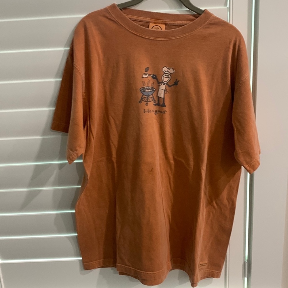 Mens Life Is Good Shirt Sleeve orange Tee T-Shirt Large with small stain